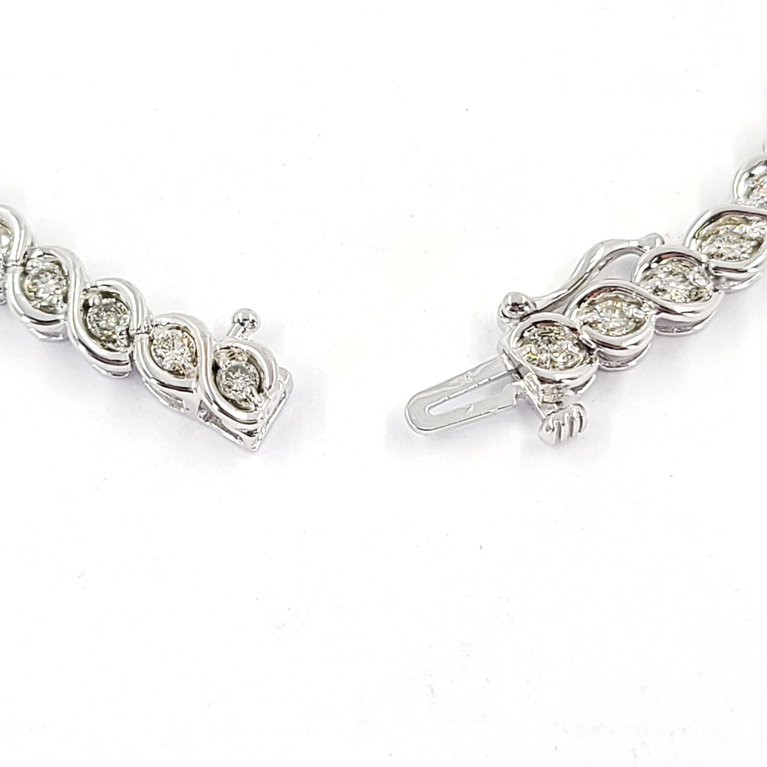 Twist Diamond Line Bracelet