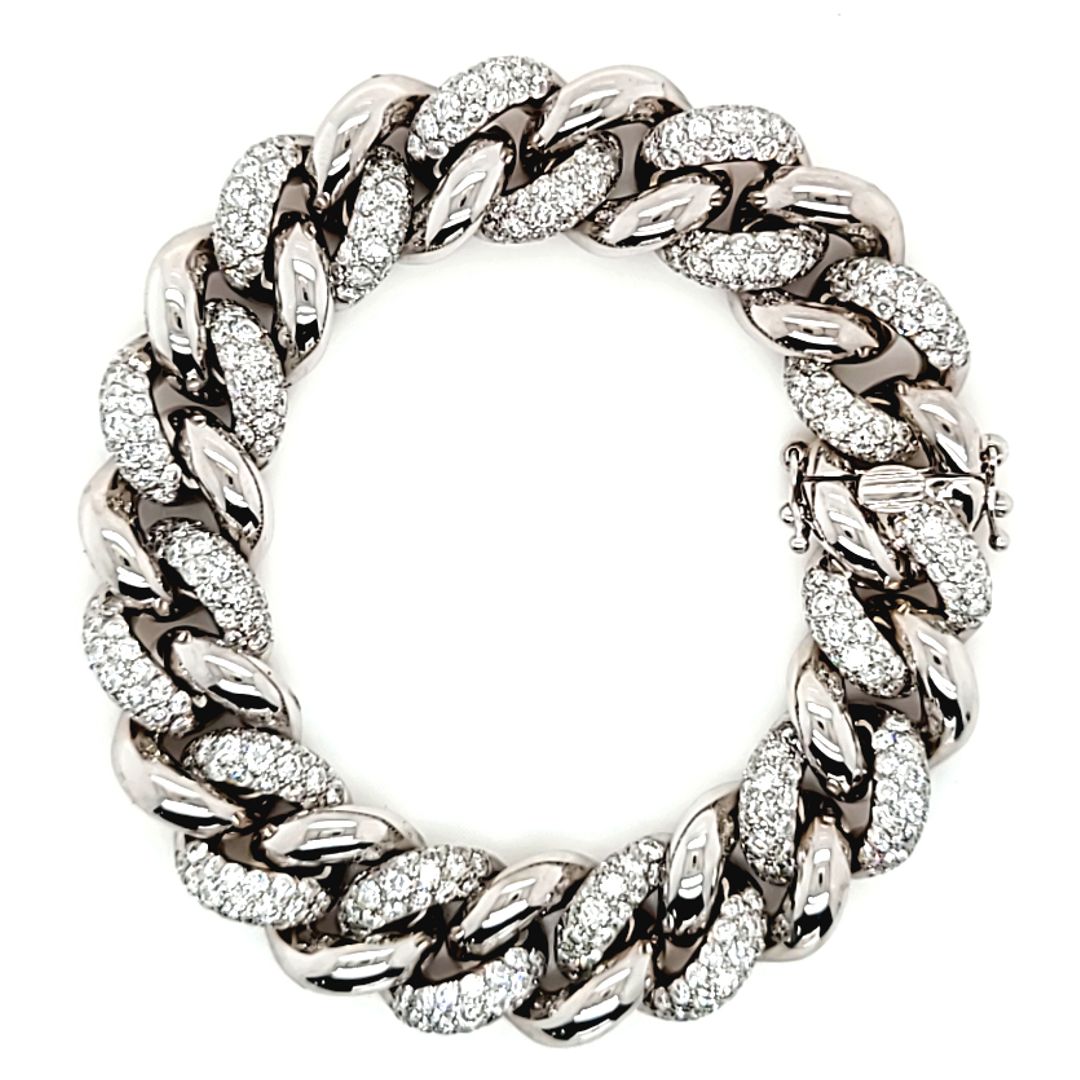 Pave Diamond Curb Link Bracelet