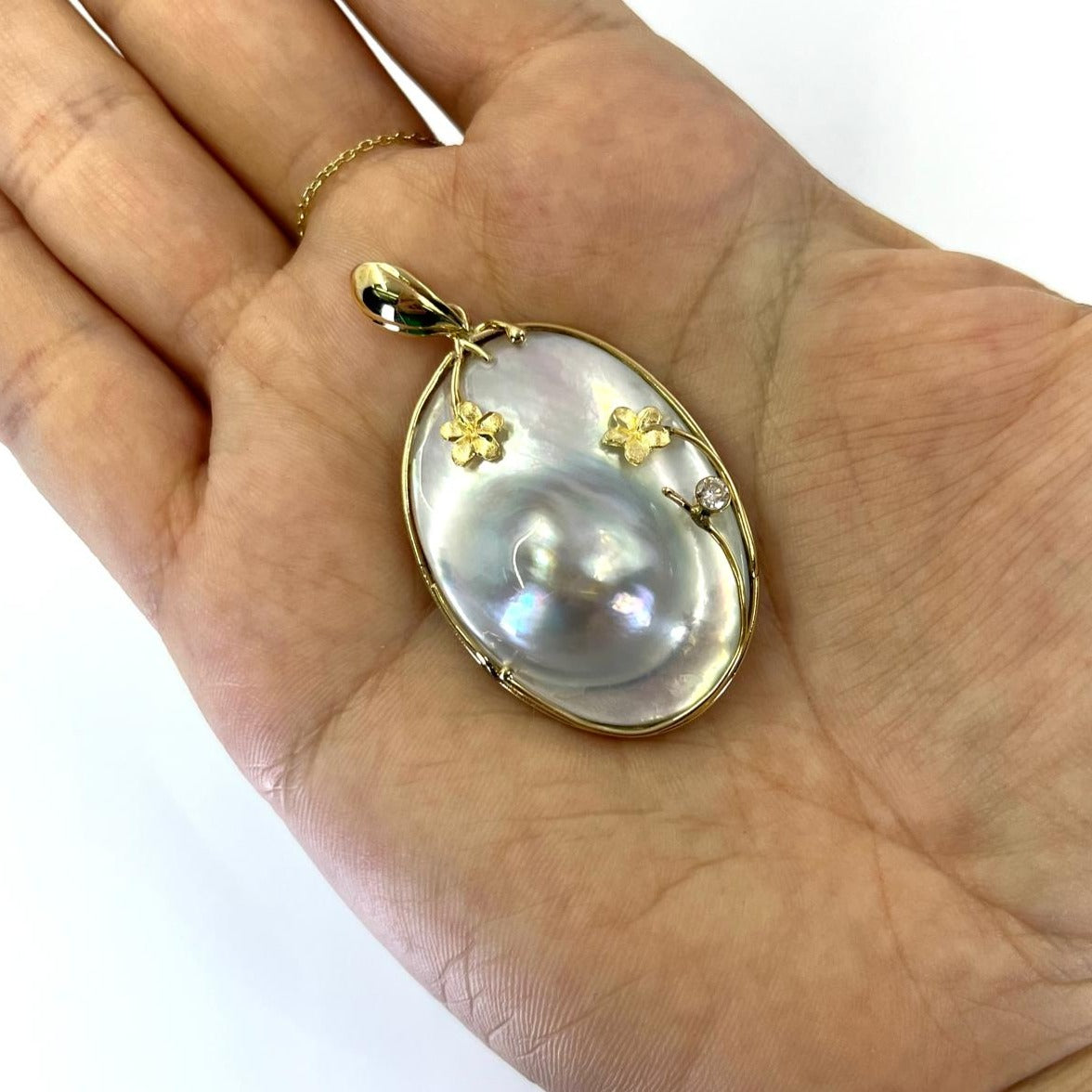 Pendant pearl accents store pin 14k