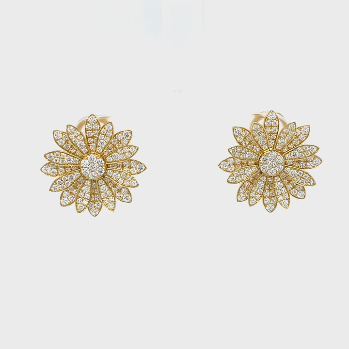 Margherita Flower Earrings