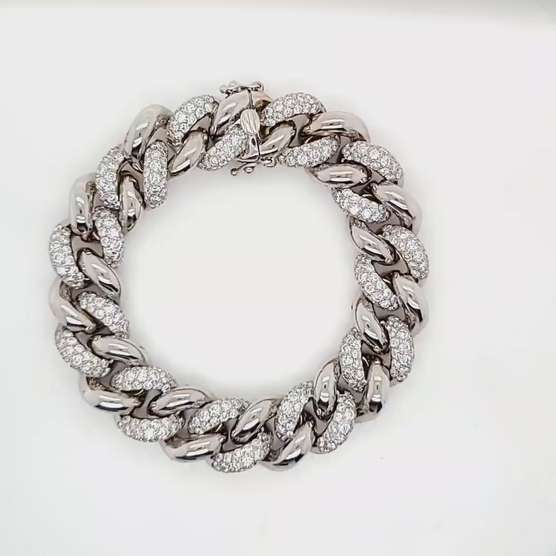 Pave Diamond Curb Link Bracelet