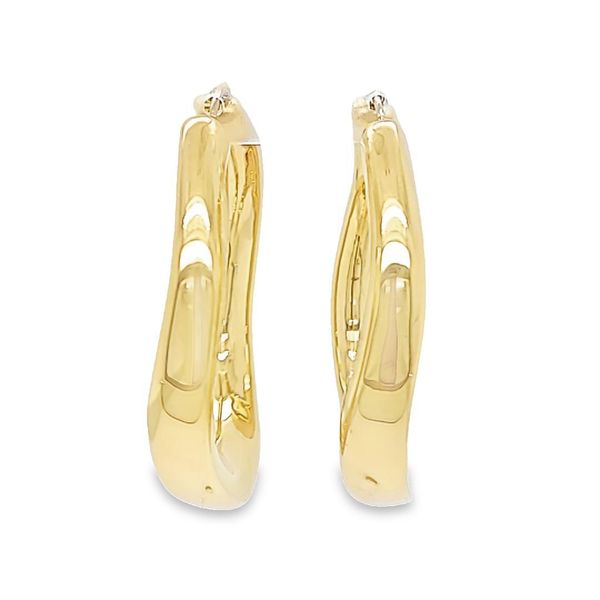 Estate-yellow-gold-hoops