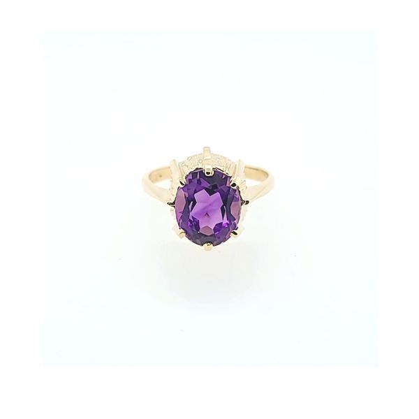 Oval-amethyst-ring