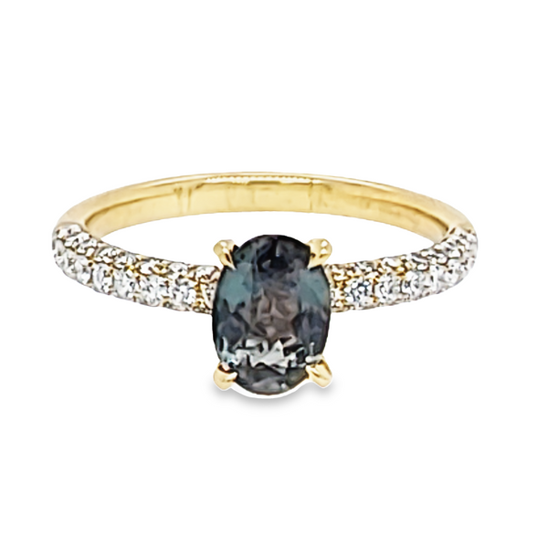 Alexandrite-and-diamond-ring