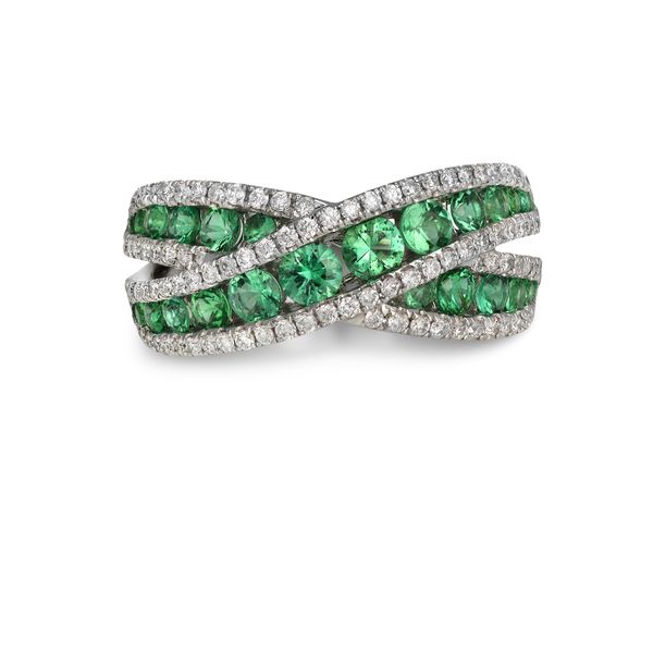 DR13230-Madison-L-emerald-and-diamond-ring