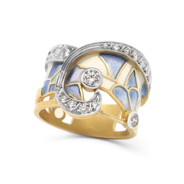 AN-404-Masriera-ring-with-diamonds