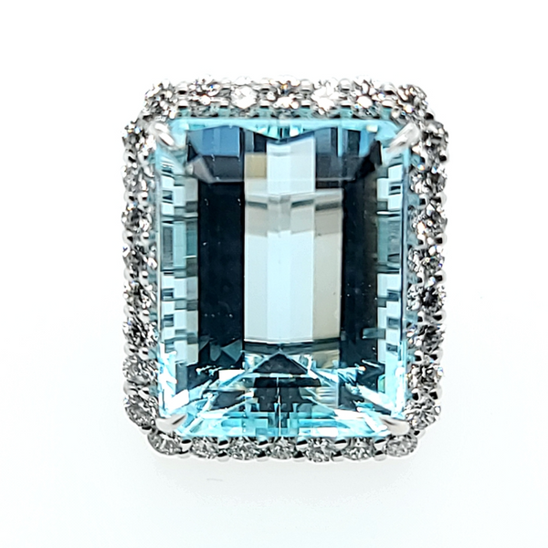 Aquamarine-and-diamond-cocktail-ring