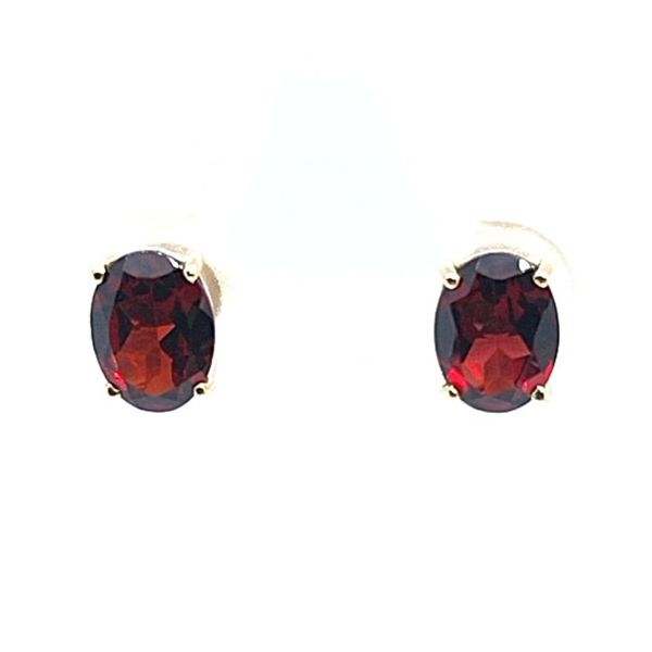 Oval-garnet-stud-earrings